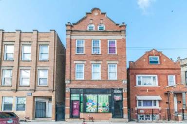 Main picture of 2230 S Kedzie Ave