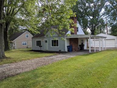 Main picture of 847 Dimson Dr E