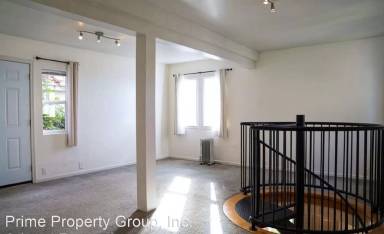 Main picture of 1961 Drake Dr