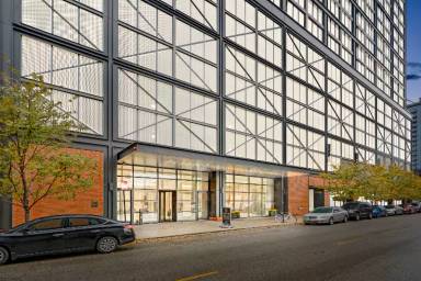 Main picture of Landmark West Loop