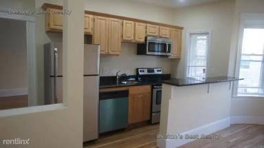 Main picture of 1379 Commonwealth Ave Apartments