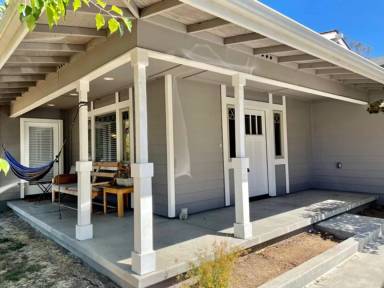 Main picture of 241 E Foothill Blvd