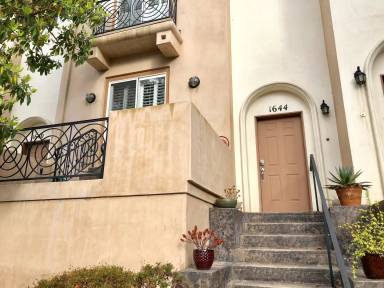 Main picture of 1644 Gramercy Ave