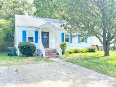 Main picture of 9 Thornrose Ave