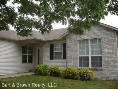 Main picture of 150 Meadow Rdg N