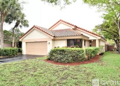 Main picture of 1690 NW 93rd Ter