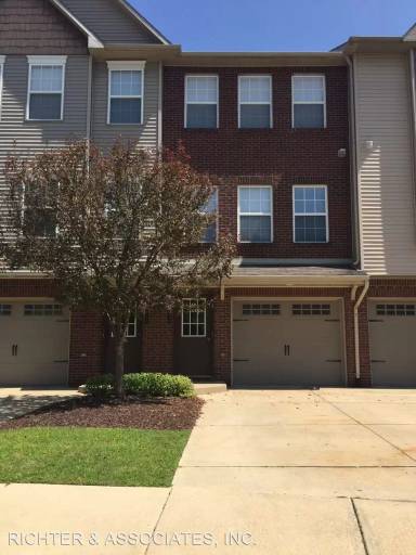 Main picture of 2186 Knotty Pine Trl