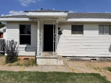 Main picture of 2817 SW 33rd St