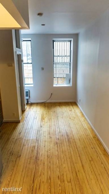 Main picture of 203 Chrystie St