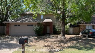 Main picture of 2204 Wembley Downs Dr
