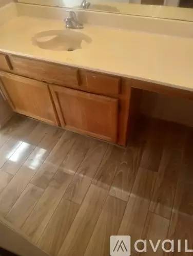 Main picture of 6836 S Creek Dr