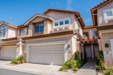 Main picture of 28 Chaumont