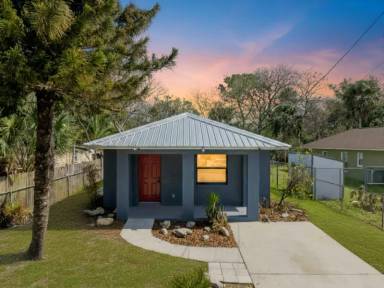 Main picture of 431 Sheldon St