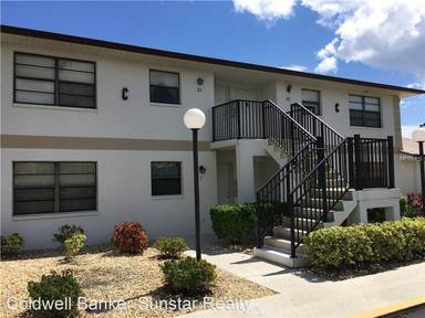 Main picture of Villa Manor Condominiums