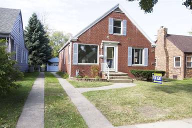 Main picture of 2831 Northwood Ave