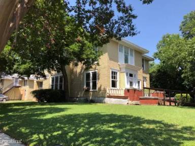 Main picture of 618 N 16th St