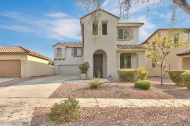 Main picture of 3757 E Chickadee Rd