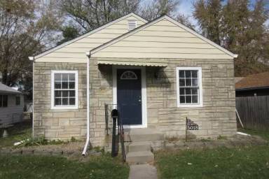 Main picture of 5018 E 13th St