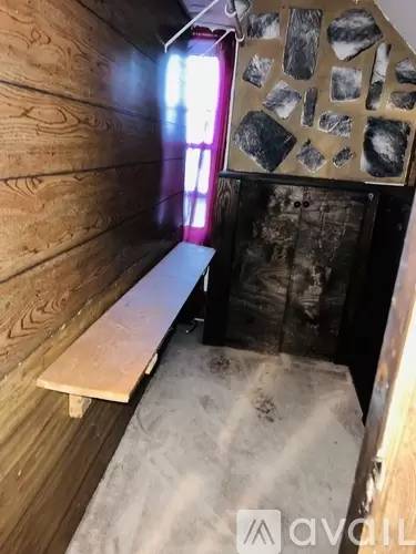 Main picture of 48 Grant St