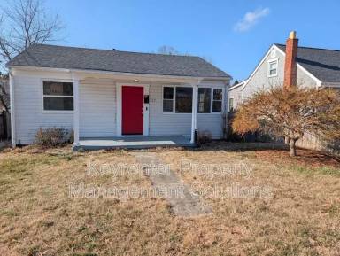 Main picture of 527 S Magnolia Ave