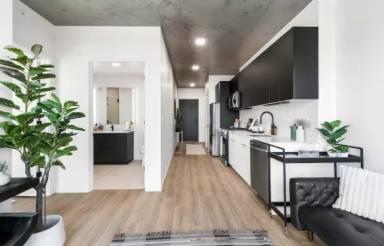 Main picture of 255 N Elizabeth St