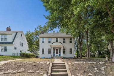 Main picture of 3514 N 45th Ave