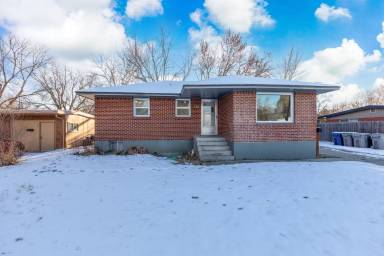 Main picture of 1416 S Chrisway Dr