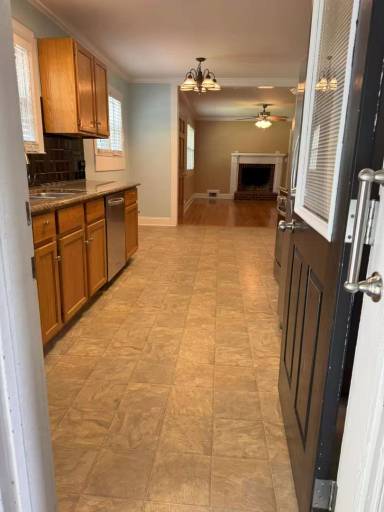 Main picture of 4501 Mountain View Rd