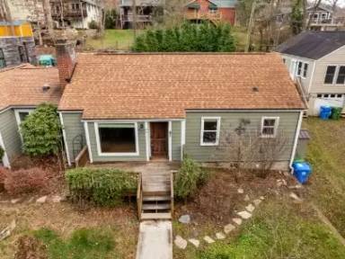 Main picture of 61 Sevier St