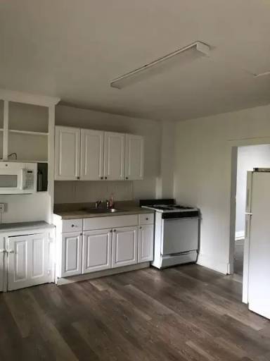 Main picture of 312 W Chestnut St
