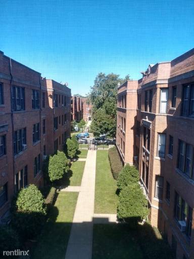 Main picture of 1365 W Estes Ave