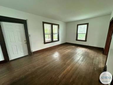 Main picture of 413 N Frederick St