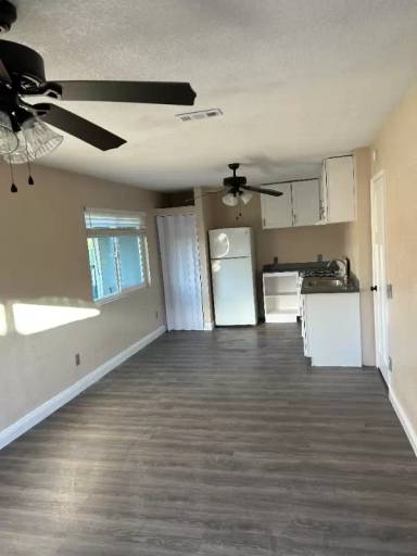 Main picture of 7596 Aegean Ct