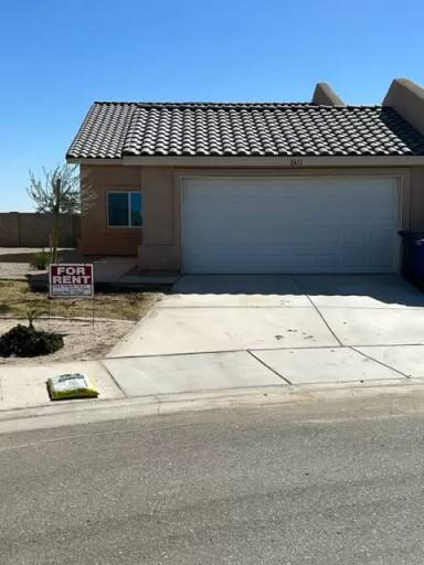Main picture of 7403 E 39th Pl