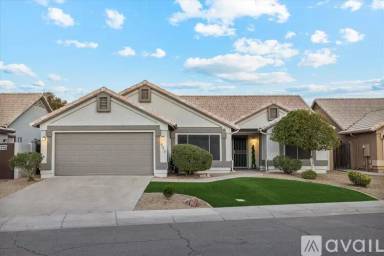 Main picture of 433 N Velero St