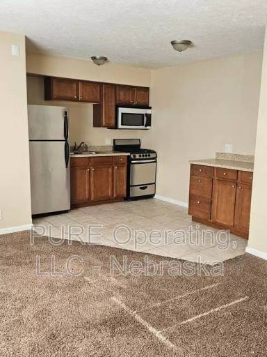 Main picture of 540 S 30th St