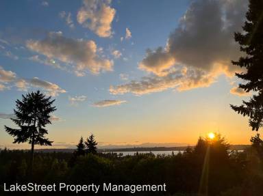 Main picture of 4507 105th Ave NE