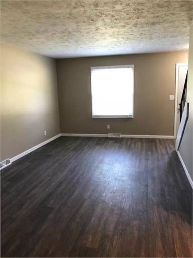 Main picture of 2206 Westchester Blvd - 9
