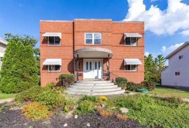 Main picture of 408 Eaton Ave