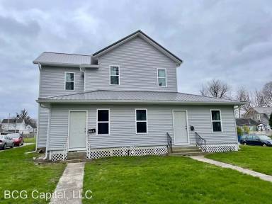 Main picture of 228 W Central Ave