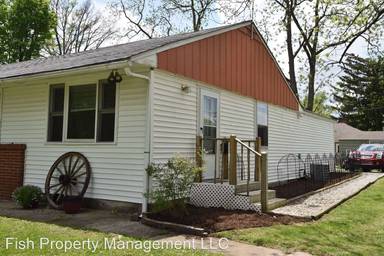 Main picture of 738 N Swope St