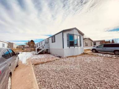 Main picture of Country Meadow Estates