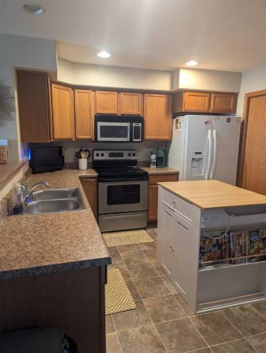 Main picture of 4808 Algonquin Dr