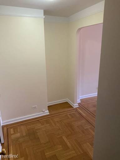 Main picture of 1 Jane St