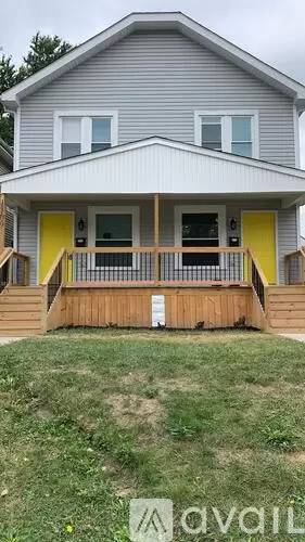 Main picture of 1111 S Champion Ave