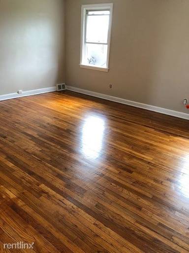 Main picture of 21 Elsmere Blvd