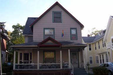 Main picture of 606 Catherine St