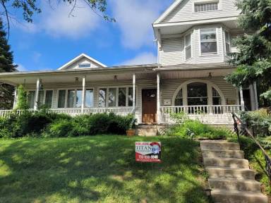 Main picture of 612 S 10th St