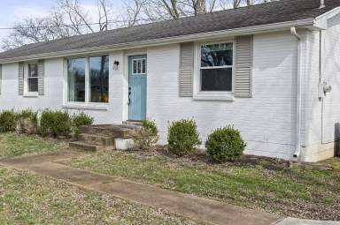 Main picture of 553 Walton Ferry Rd