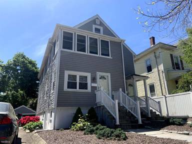 Main picture of 59 Waverley St